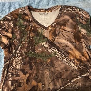Camo Dri-fit v neck